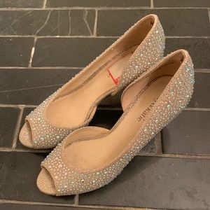 Size 7 Kelly & Katie heels